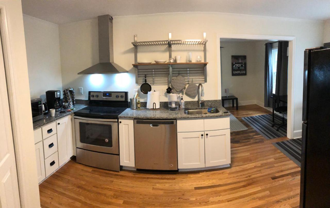 Renovated Space Close To Downtown - A Durham Exterior foto